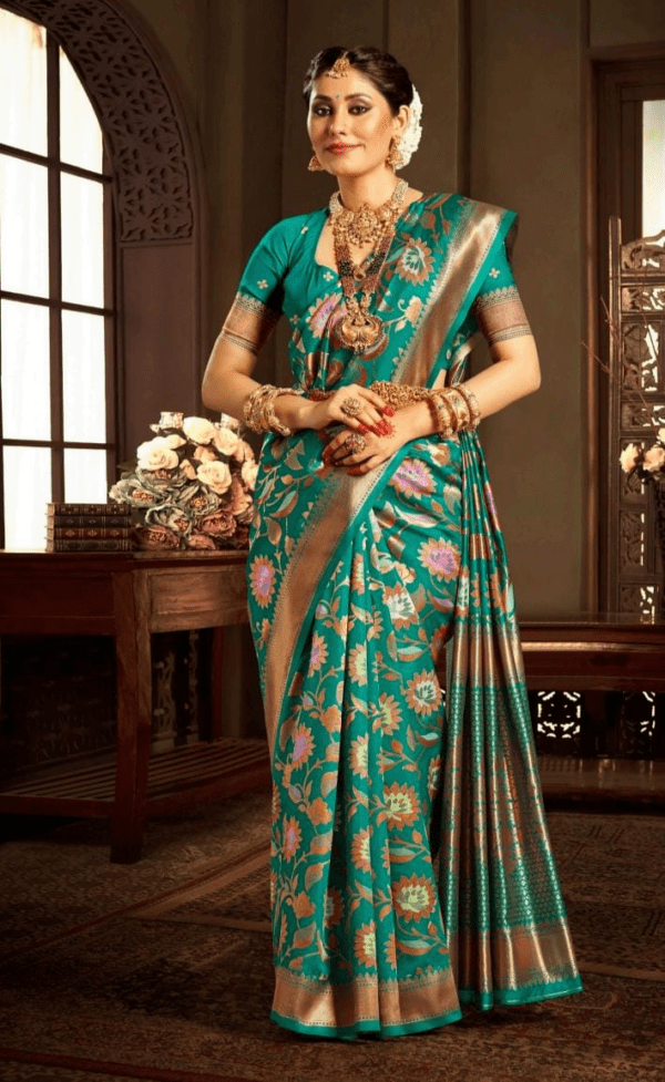 Embracing Traditions in Wedding Silk Celebrations (Green)