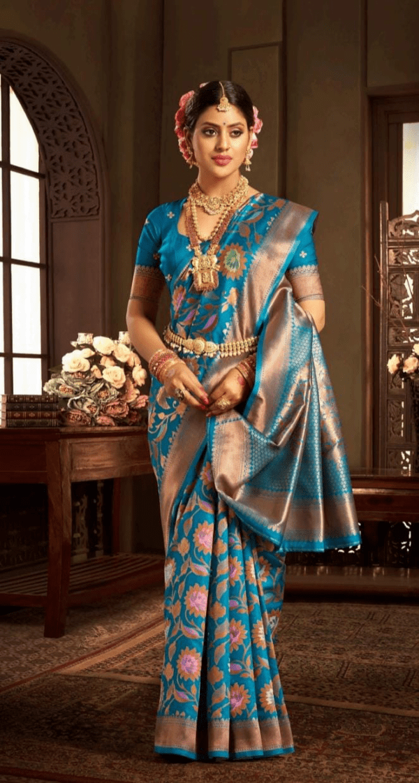Embracing Traditions in Wedding Silk Celebrations(Blue)
