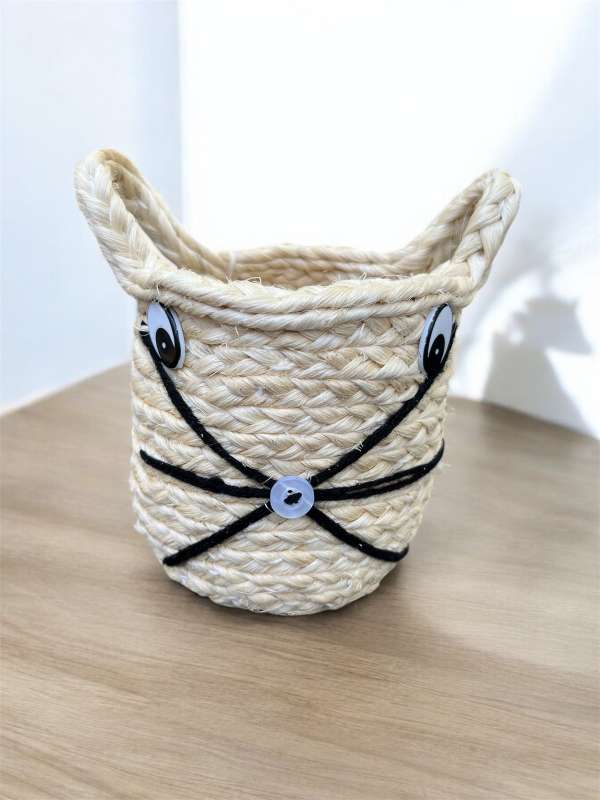 Handoven Cat Pen Stand - shgeshop